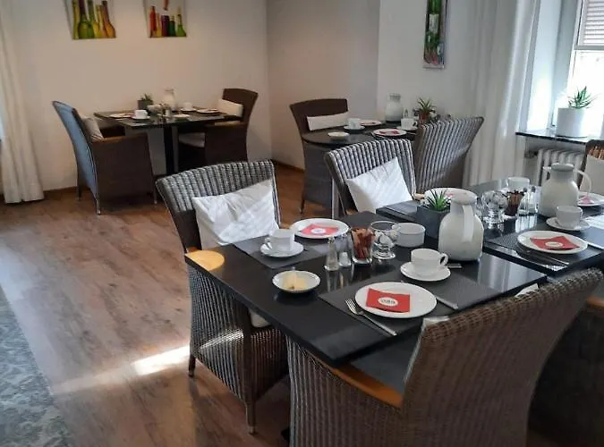 Landhauskiebel 3* Erden