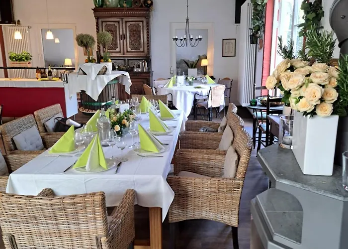 Landhauskiebel 3* Erden