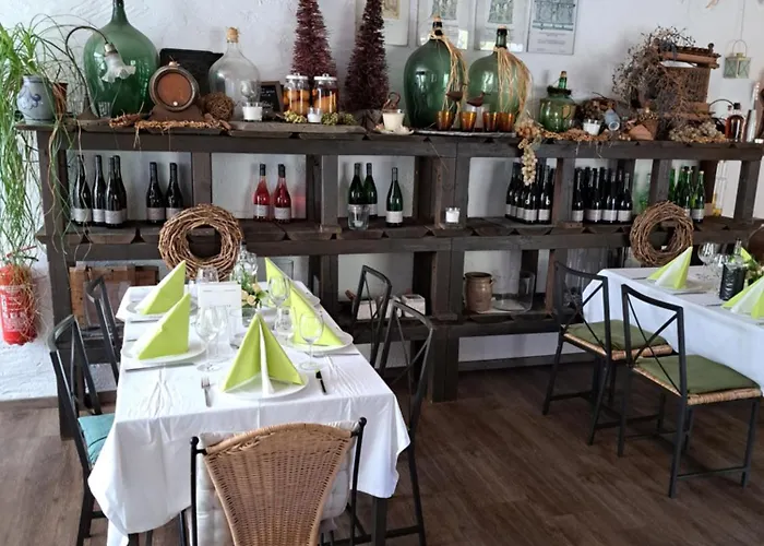 Landhauskiebel 招待所 Erden